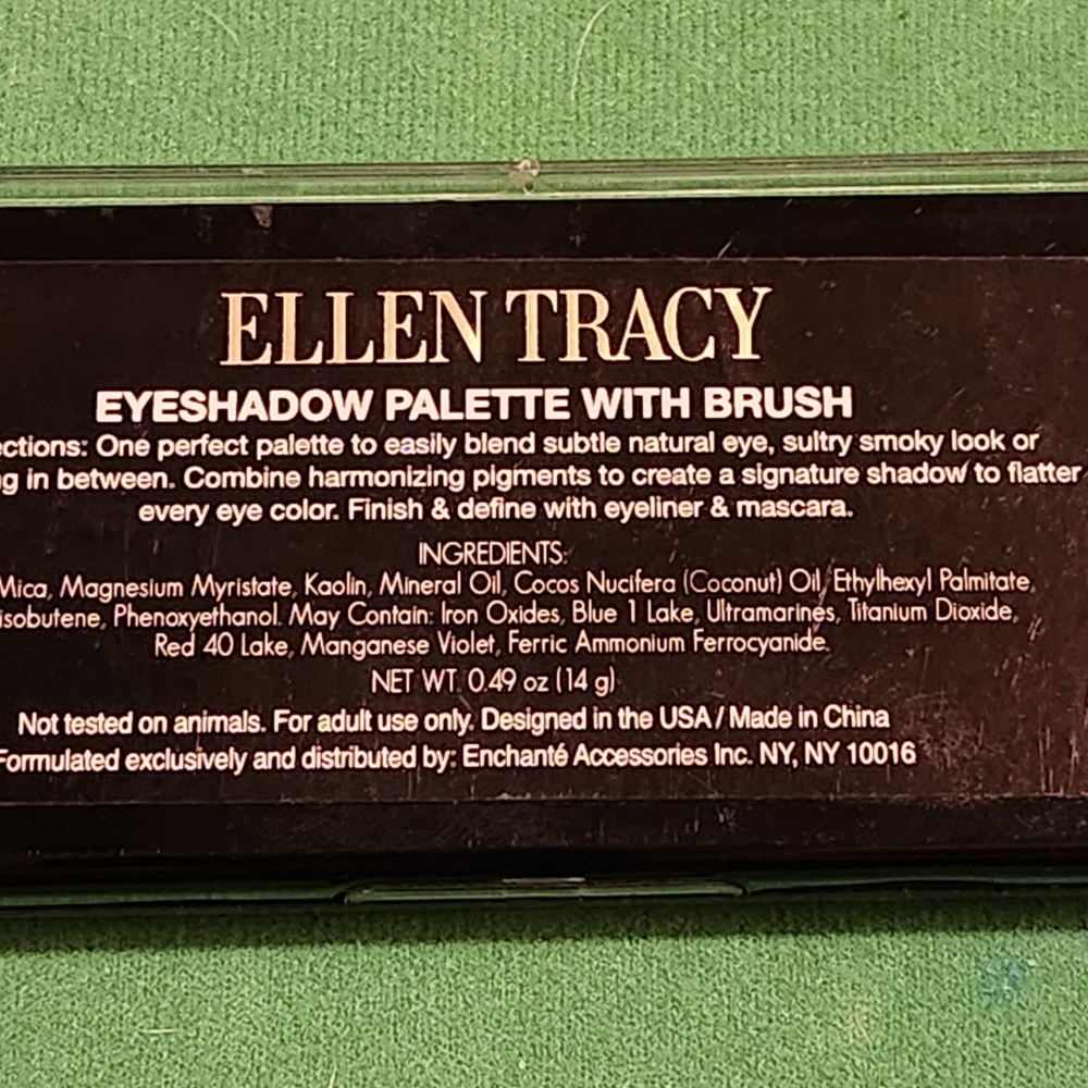 🧡3 for $20 / Ellen Tracy Warm Tones Eyeshadow Palette - Picture 3 of 3